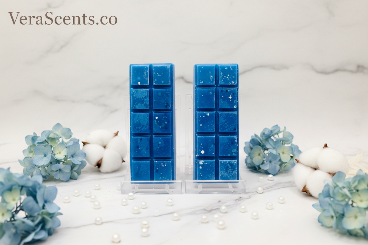 Lenora Blue Snap Bars